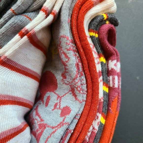 NWT Disney Mickey Mouse and Friends 10 Pairs No Show Socks Shoe Size 4-10 - Picture 7 of 10